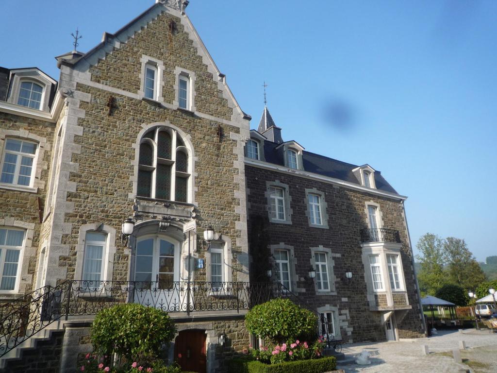 Le Chateau De Rendeux Exterior photo